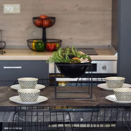 Ferienwohnung Porto Boutique #A Thessaloniki Exterior foto